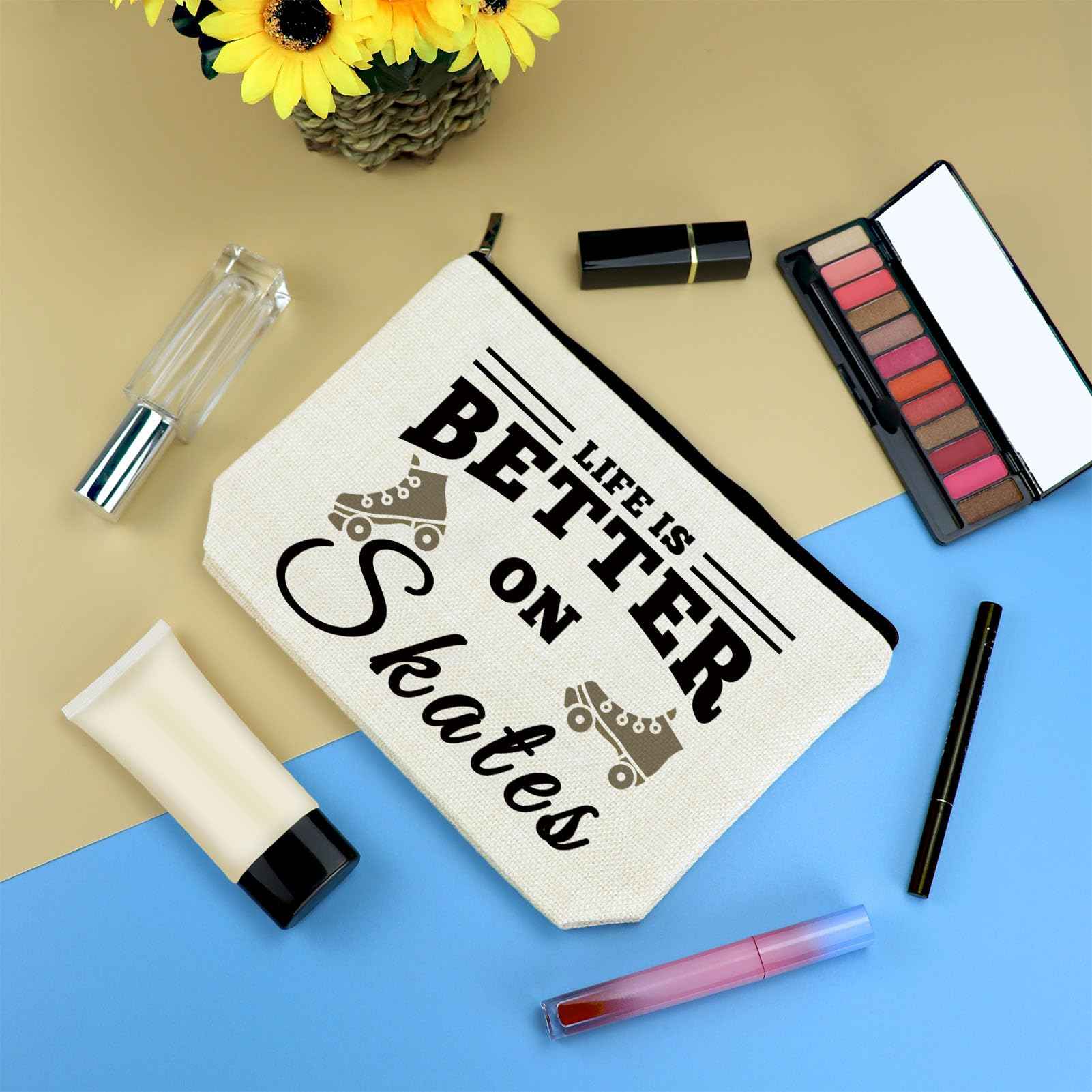 Roller Skater Gift Skates Makeup Bag Roller Skating Lover Gift for Girls Women Cosmetic Bag Skate Lover Gift Skating Team Gift Best Friend Daughter Birthday Christmas Gift Figure Skating Gift