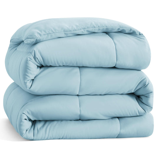 Bedsure Comforter Duvet Insert - Quilted Comforters King Size, All Season Duvet, Down Alternative Bedding Comforter with Tabs(Light Blue,King 90"x102")