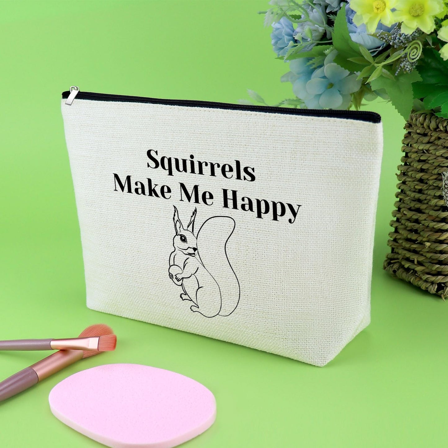 Squirrel Gift Squirrel Lover Makeup Bag Squirrel Lover Gift Squirrel Mom Gifts Cosmetic Bag Squirrel Themed Gifts Animal Lover Gifts Christmas Birthday Gift for Friend Daughter Travel Toiletry Pouch