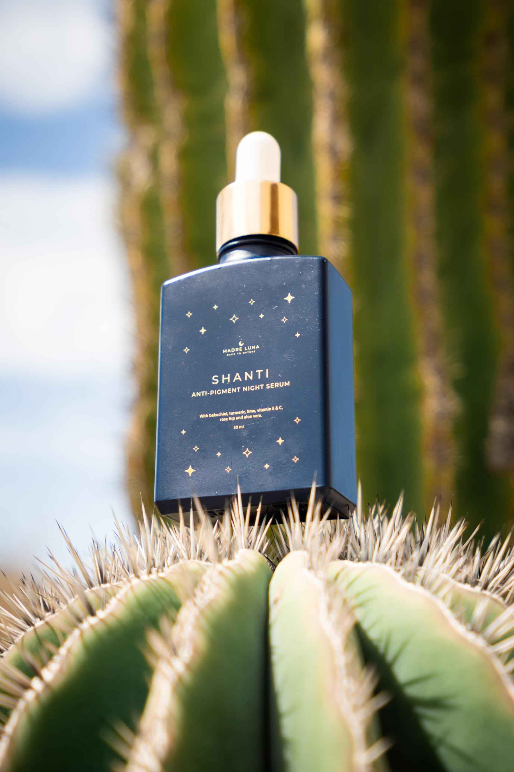 Madre Luna SHANTI - Night Facial Oil Serum, Deep Hydration, Anti-Pigmentation with Bakuchiol Oil (Natural Retinol), Anti-Aging, Ideal for All Skin Types - Face Oil