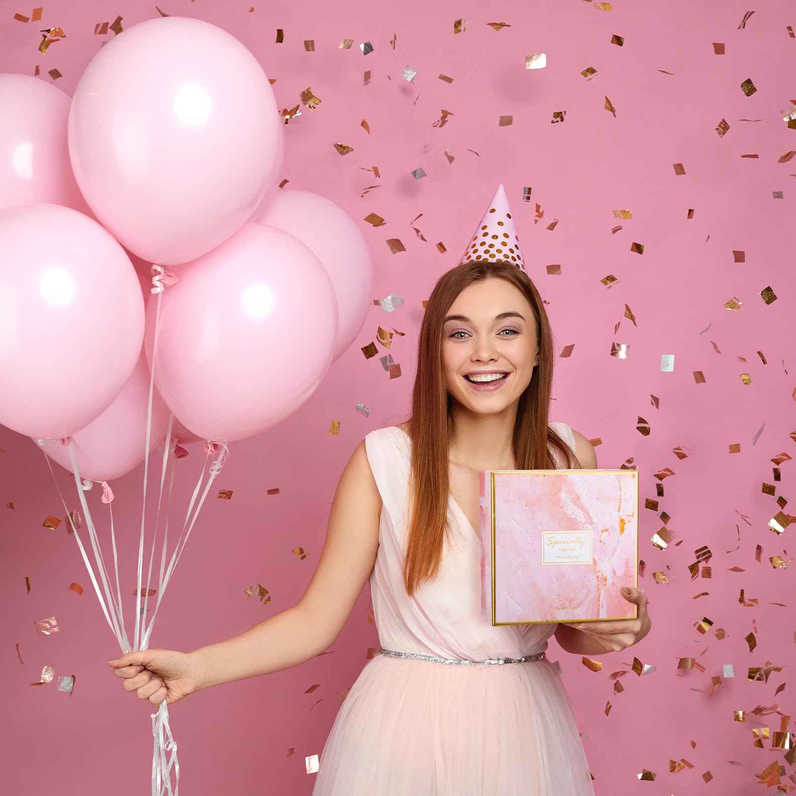 Yungyan 9 Pcs 21th Birthday Gifts for Her Bday Gift Basket Include Makeup Bag 18 oz Glass Cup Socks Keychain Thank You Card Funny Unique Present for Mom Women Female Daughter Born in 2004, 21 Fabulous