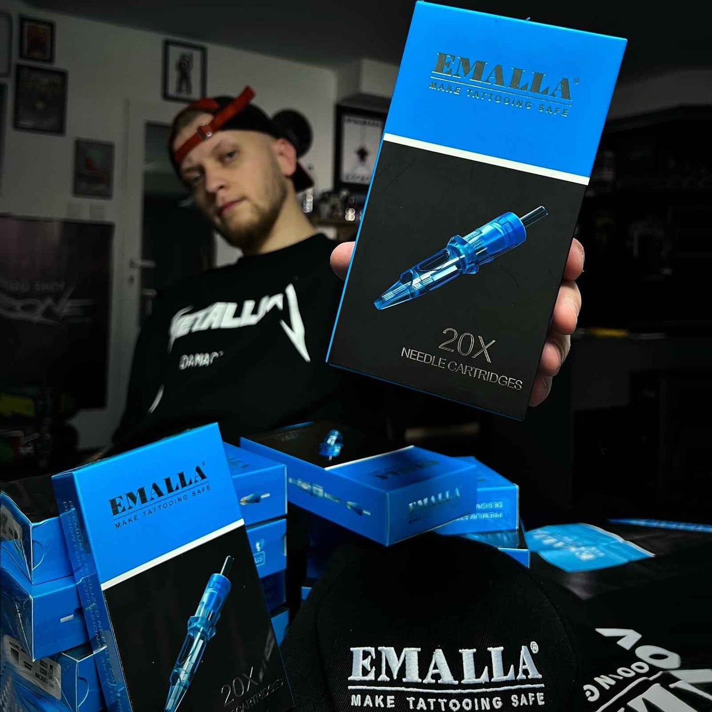 Emalla ELIOT Tattoo Cartridge Needles, 20Pcs Premium Tattoo Needles #10 Bugpin Curved Magnum Tattoo Cartridges 1023CML Tattoo Needles Diameter 0.30mm Long Taper 5.0mm for Machine Tattoo Supplies