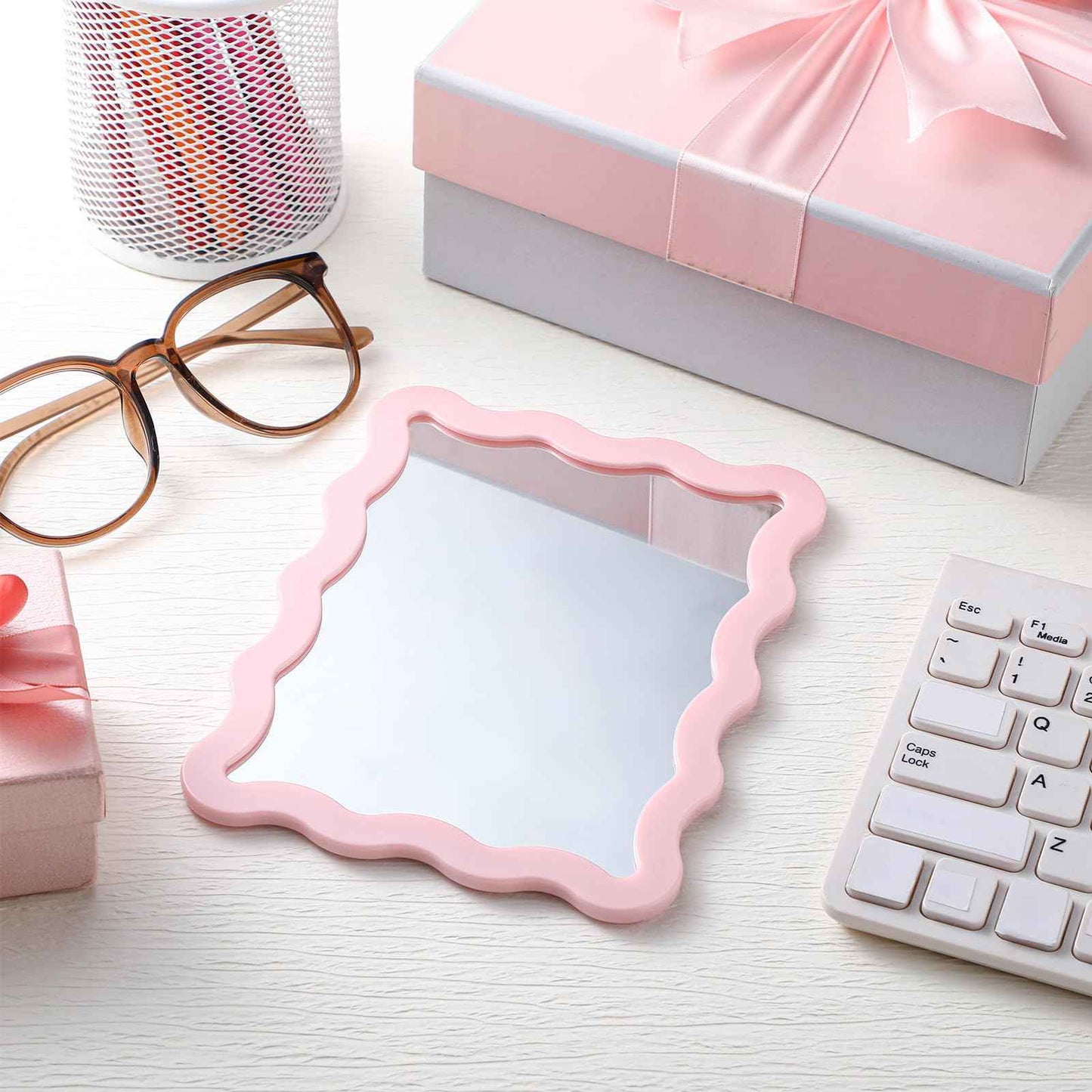 Leinuosen Scalloped Magnetic Locker Mirror 5''x7'' Small Real Glass Makeup Mirror with Magnetic Backing Cute Locker Decorations for Office Cabinet Lockers Accessories(Light Pink)