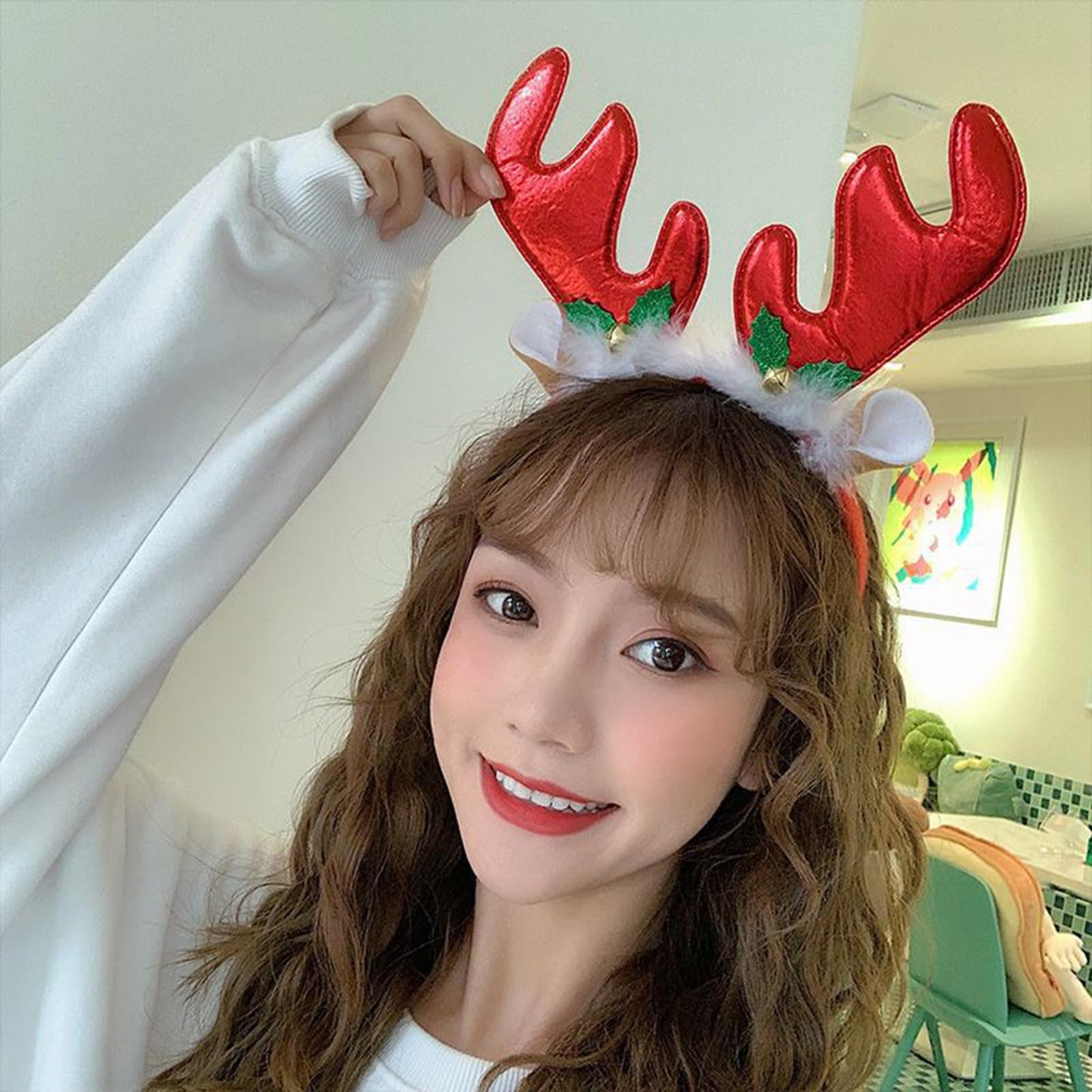 Christmas Headband Red Antler Headband Cute Deer Ears &White Fluff Hair Hoop Christmas Party Birthday Cosplay Photo Props Head Wear Gifts Hair Accessories for Winter Christmas Holiday Party Headdress