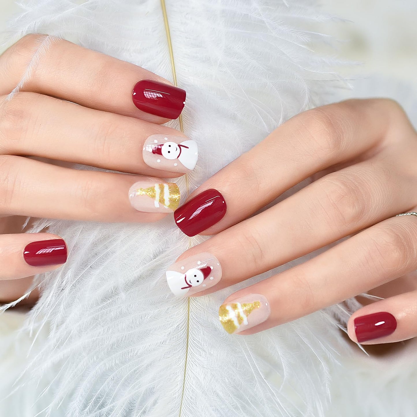 Pre-design Christmas Press On Nails with Snowman Golden Glitter Tree Short Squoval Red Nail Art Tips Salon Reusable Acrylic Manicure Glossy Stick On Nails Gifts for Women Girls