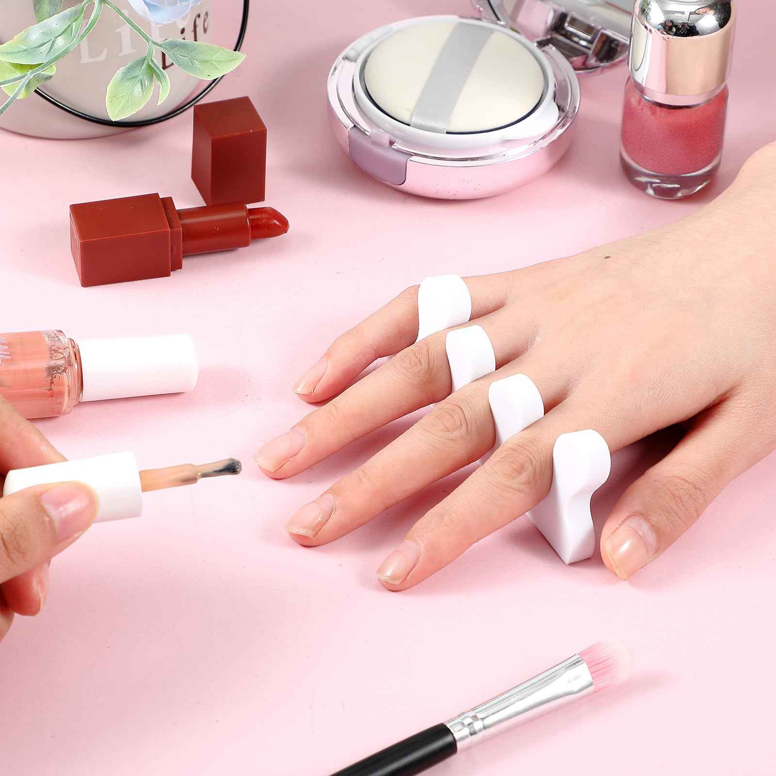 Mumufy 500 Pcs (250 Pairs) Sponge Toe Separators Pedicure Tool Kit Soft Toe Spacers for Pedicures Spreaders Finger Dividers for Women Men Feet Nail Manicure Toenails Art Painting Polish Spa(White)