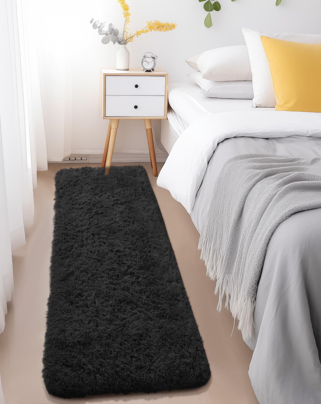 Ophanie Runner Rug for Hallway, 2x6 Bedroom Black Runner Rugs, Non Slip Fluffy Soft Shaggy Bedside Carpet for Kids Girls Boys Home Decor Aesthetic, Dorm Nursery