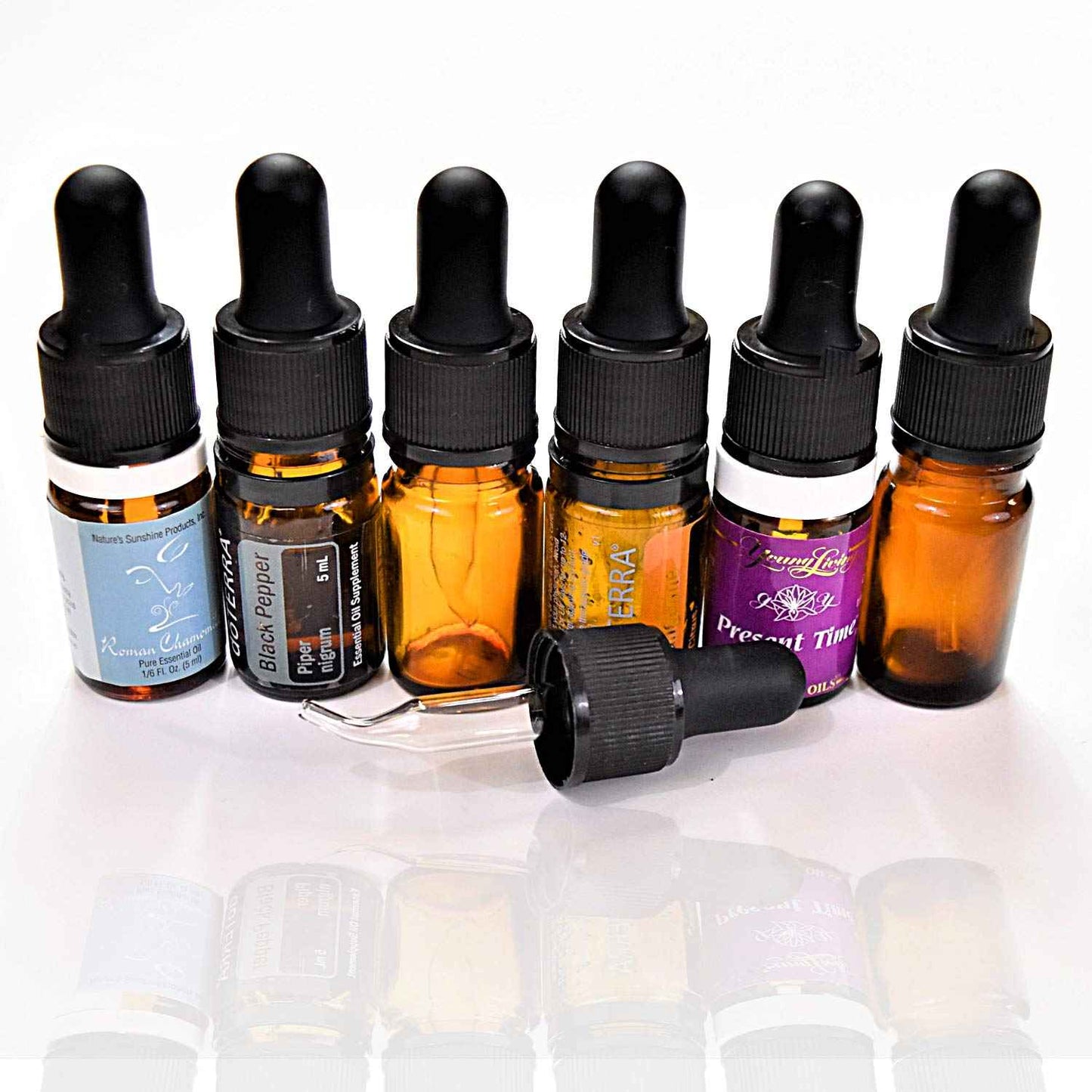 Small Essential Oil Dropper Tops – 6‑Pack Bent Glass & Rubber Bulbs – Fits 5ml Bottles (Boston Round 18/415) – Leak-Proof & Reusable – Great for Thicker Oils & DIY Blends