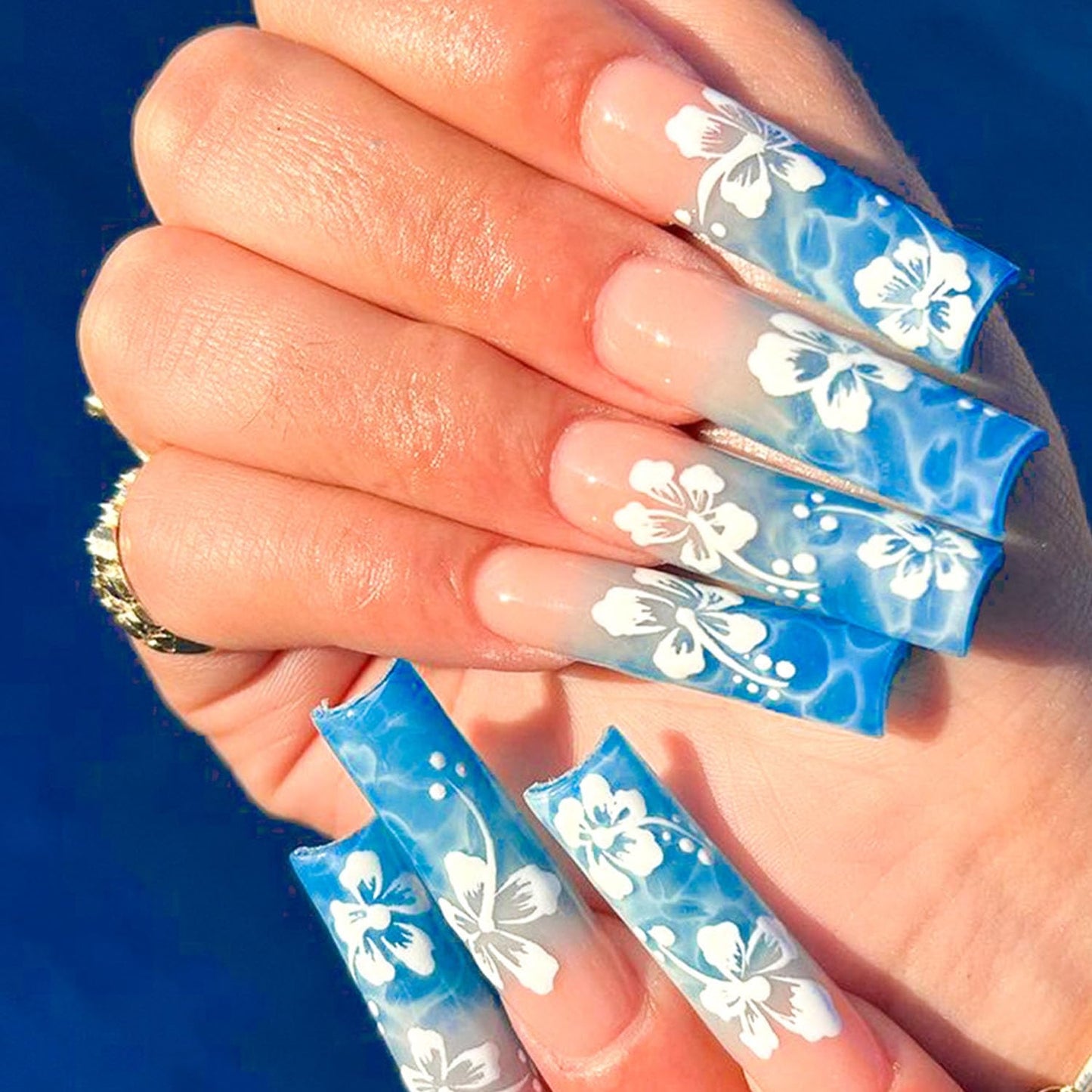 Press on Nails Long Fake Nails with White Flowers Designs Square Full Cover Nails Press ons Blue Ombre Acrylic Nails Extra Long Artificial Ocean Spray Stick on Nails for Women 24 Pcs