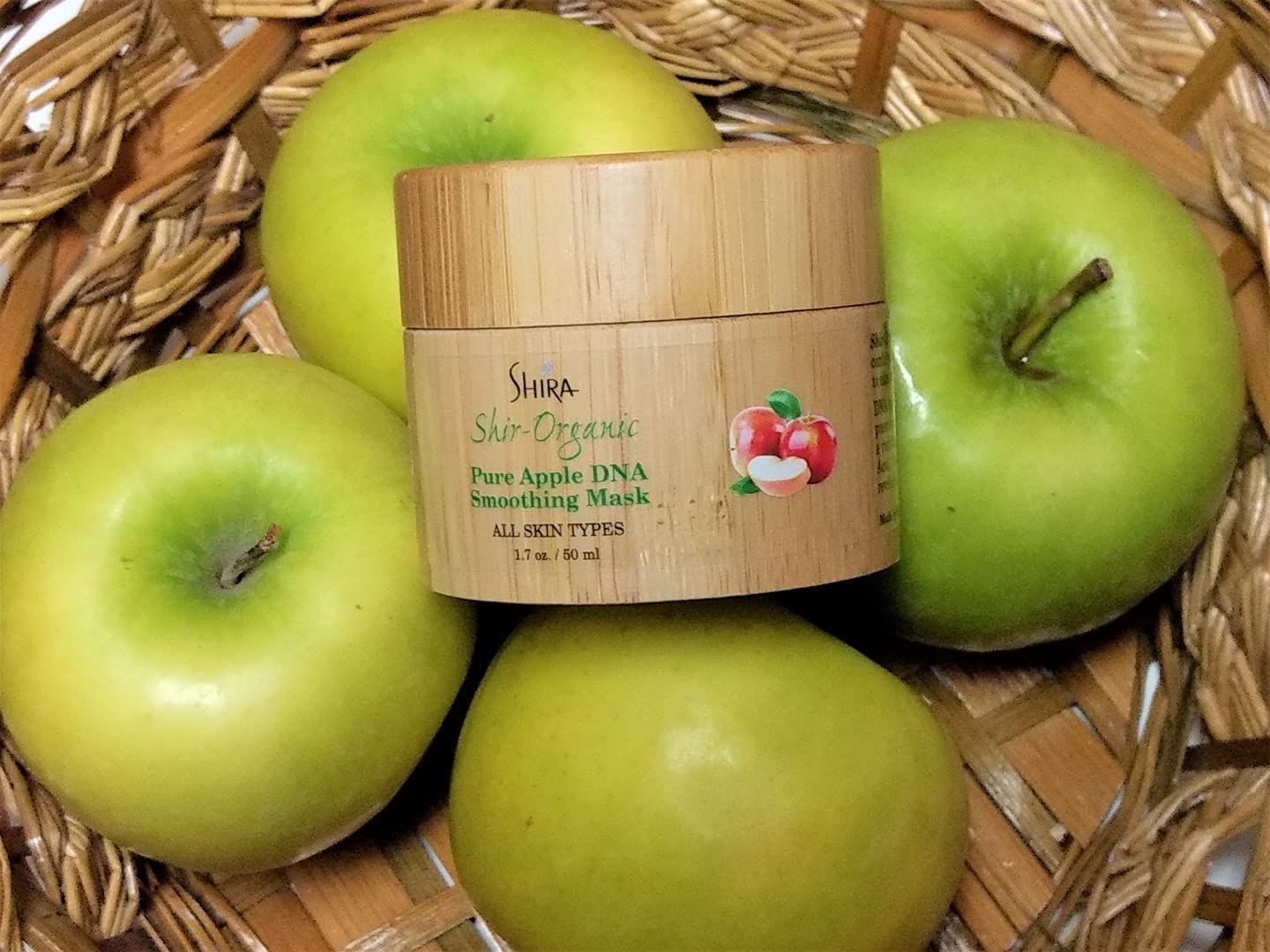 Shira Shir-Organic Pure Apple DNA Smoothing Mask For Nourished Soft and Radiant SkinLeaves Skin hydrated Benefical for Hyperpigmentation related issues Suits on All Skin Tyes(Except Sensitive) (50 ML)