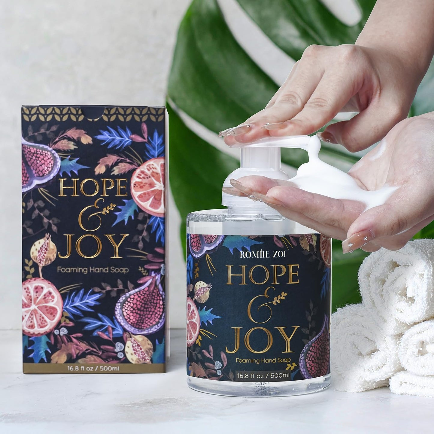 ROMIIE ZOI Christmas Foaming Hand Soap with Gift Box - Hope & Joy, Infused with Frosted Holly Aroma - 500ml/ 16.8 fl. oz