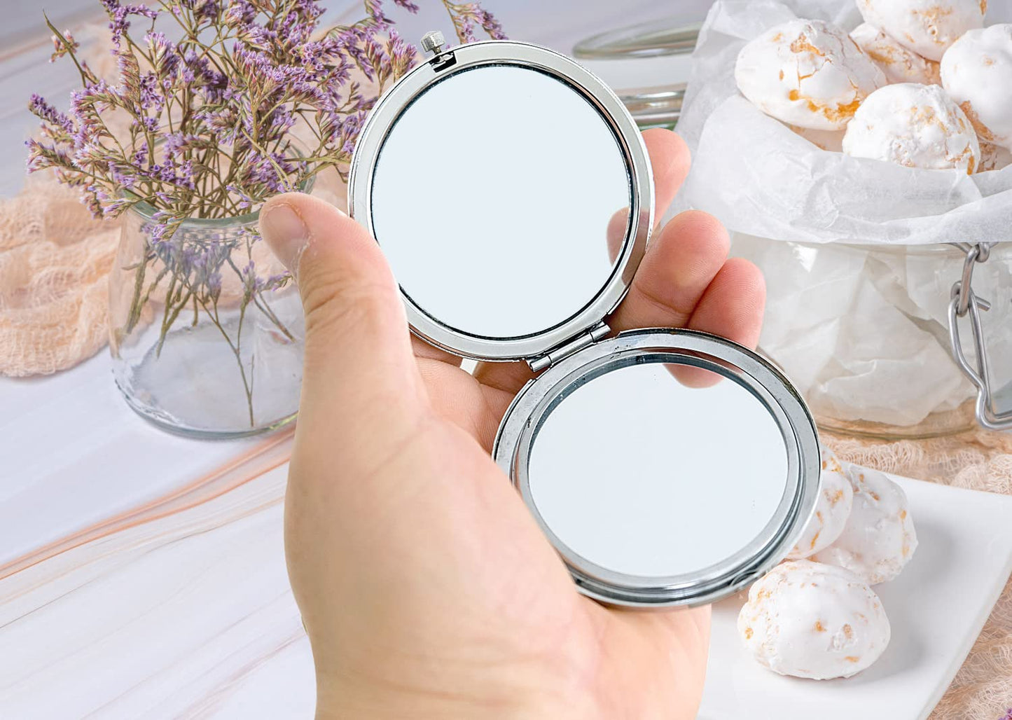 LRUIOMVE Sister Gift from Sister Brother, Inspirational Sliver Engraved Travel Makeup Mirror, Compact Pocket Cosmetic Mirror for Sister Girl Friends Birthday Christmas Graduation Gift
