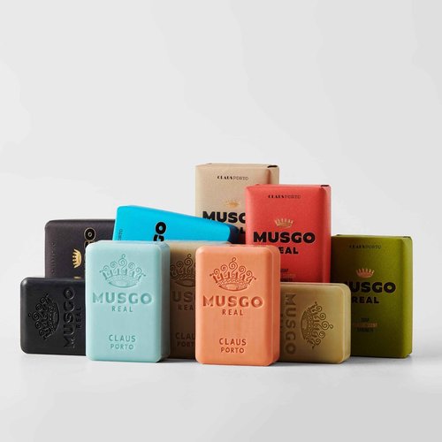 Claus Porto - Musgo Real Classic Scent Body Soap for Men + Women | Fresh, Cleansing, Moisturizing | Handcrafted, Aromatic, Woody, Elegant (160g | 5.6 oz)