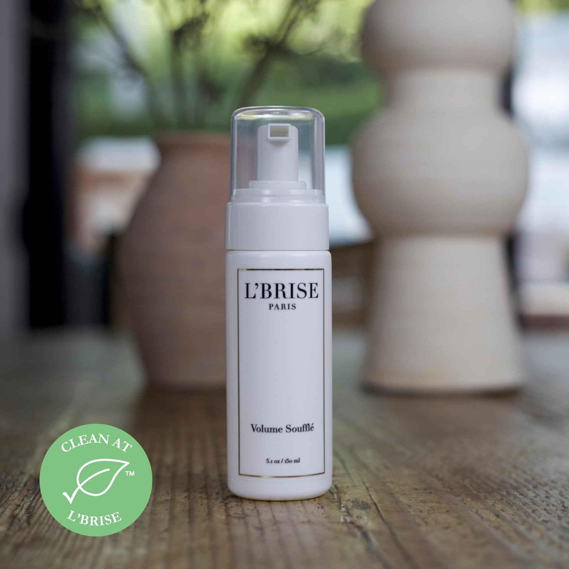 L'Brise Volume Soufflé Air-Activated Mousse – Lightweight, Non-Aerosol, Frizz-Free, Heat-Activated, Adds Body & Lift, No Crunch or Flakes, French Botanical Blend, (5.1 Oz)