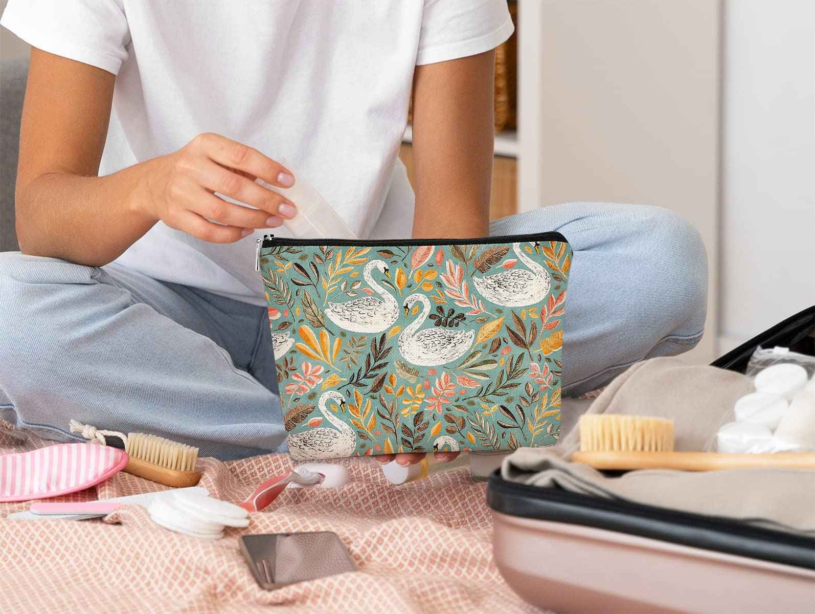 Turquoise Aesthetic White Swans with Leaves Makeup Bag,Soft Sage Green Leaf Cosmetic Bag Best Gift Idea for Swans Lovers Girls Women Mom,Birthday Gifts for Women Girls