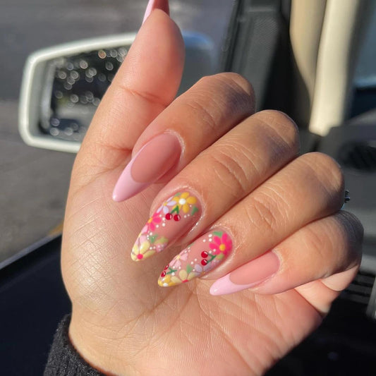 MISUD Press on Nails Medium Almond Fake Nails Glossy Glue on Nails Summer Flower Acrylic Nails Stiletto Artificial Nails Pink French Tip Stick on False Nails with Design 24 pcs