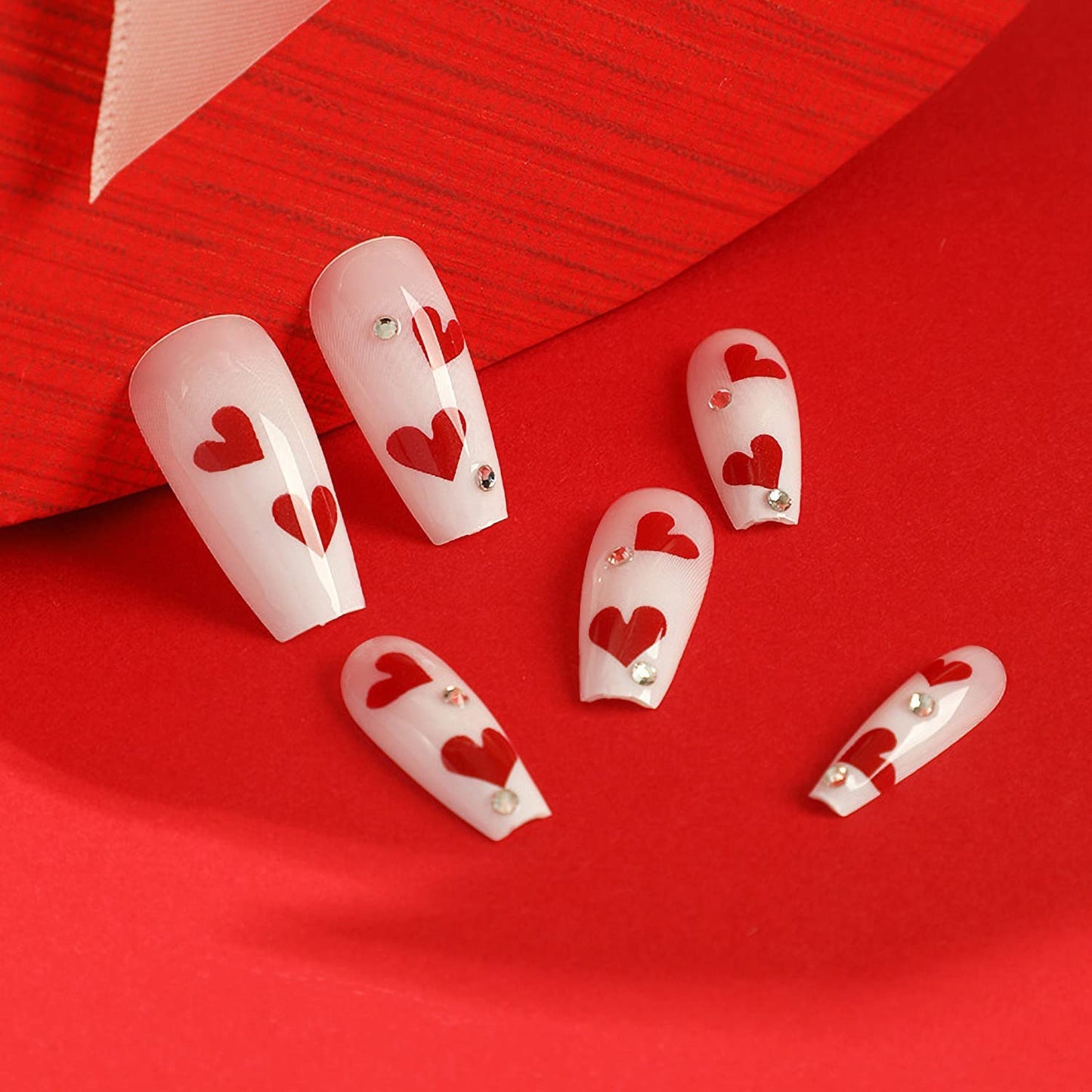 Valentine's Day Press on Nails Medium Red Heart Fake Nails with Rhinestones Glossy Nude Glue on Nails Medium Length Acrylic Nails for Women Girls Valentines Decorations, 24PCS