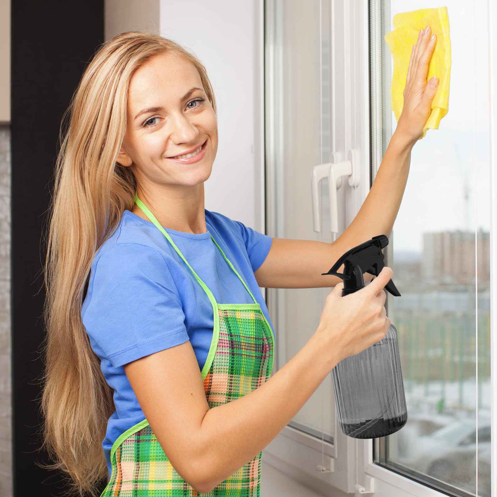 paeyaer 2 Pcs Spray Bottles, 18 oz Empty Water Spray Bottles, Plastic Reusable Adjustable Mist Sprayer Squirt Bottles Containers Refillable for Cleaning Solutions, Gardening, Plants