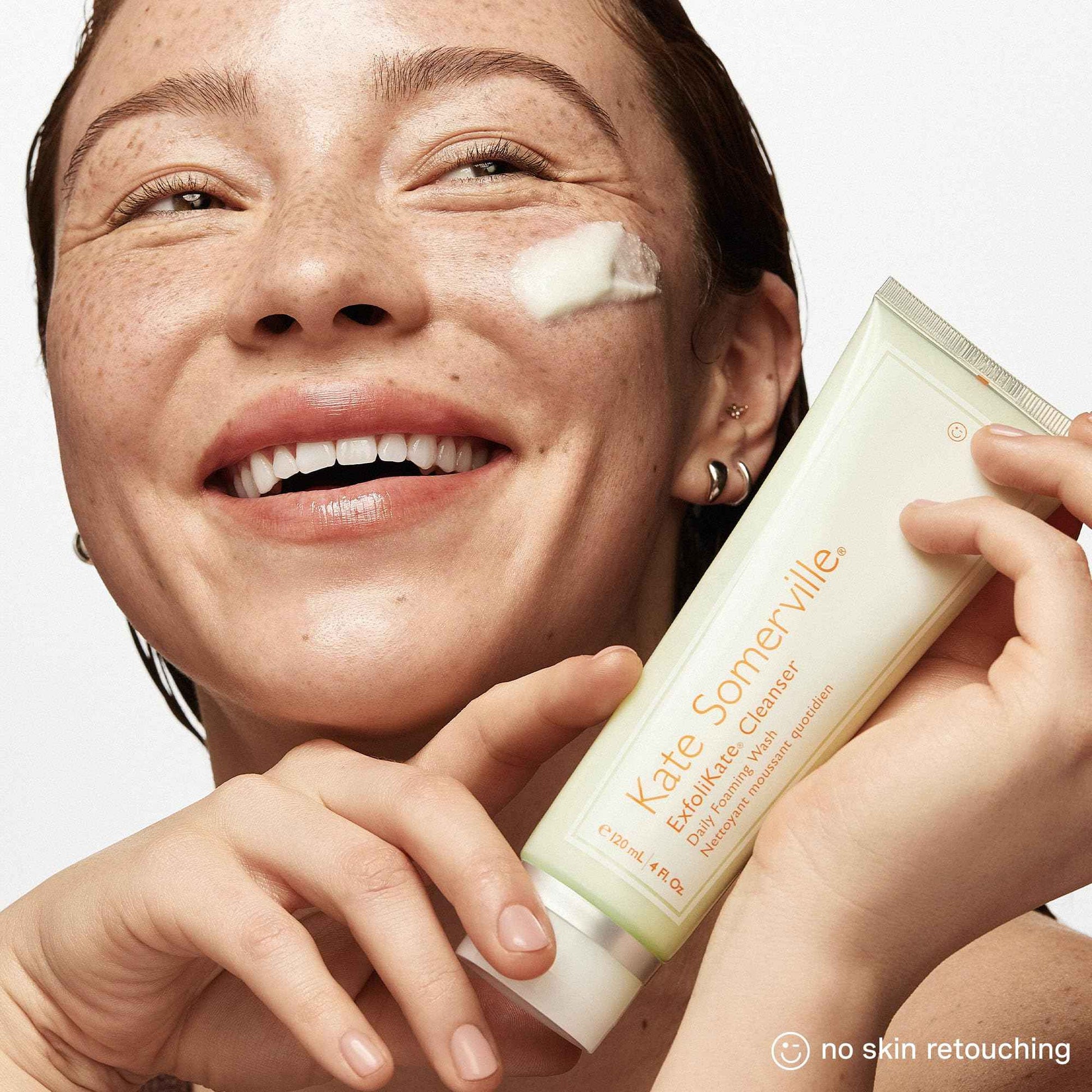 Kate Somerville ExfoliKate Cleanser – Daily Exfoliating Foaming Face Wash, Clinically Formulated Glycolic Acid and Lactic Acid Gentle Facial Scrub, 4 Fl Oz