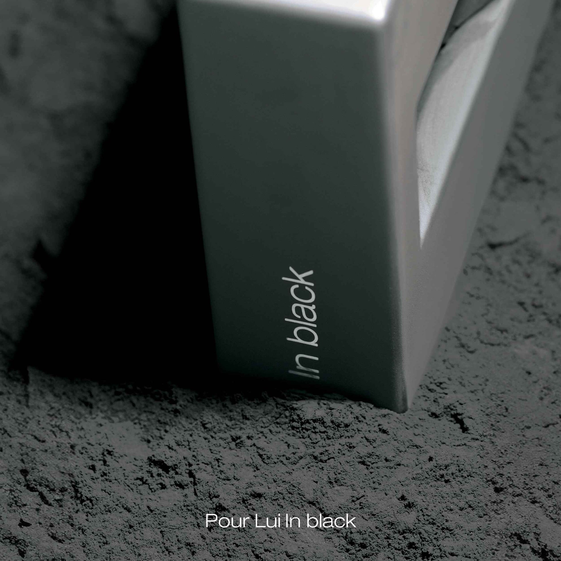 Mauboussin - Pour Lui In Black 100ml (3.3 Fl Oz) - Eau de Parfum for Men - Woody & Oriental Scents