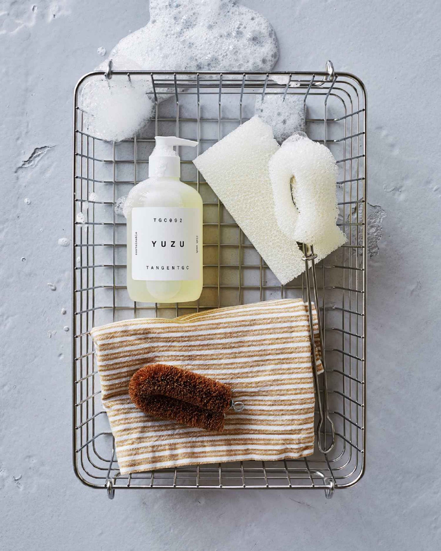 Tangent GC Yuzu Organic Hand Soap – Scented Liquid Hand Soap with Soft Citrus, Zesty Lemon & Delicate Floral Notes, Vegan, Cruelty-Free & Sustainable, Made in France, 350ml