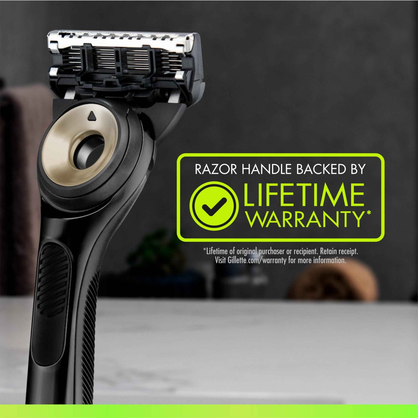 GilletteLabs With Exfoliating Bar Shaving Razor For Men, 1 Handle, 3 Blade Refills, Includes Travel Case for Convenient Storage On The Go, Holiday Gifts for Men