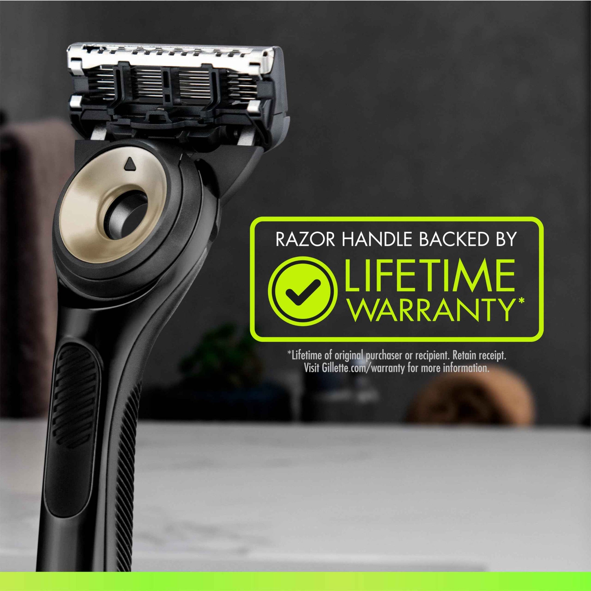 GilletteLabs With Exfoliating Bar Shaving Razor For Men, 1 Handle, 3 Blade Refills, Includes Travel Case for Convenient Storage On The Go, Holiday Gifts for Men