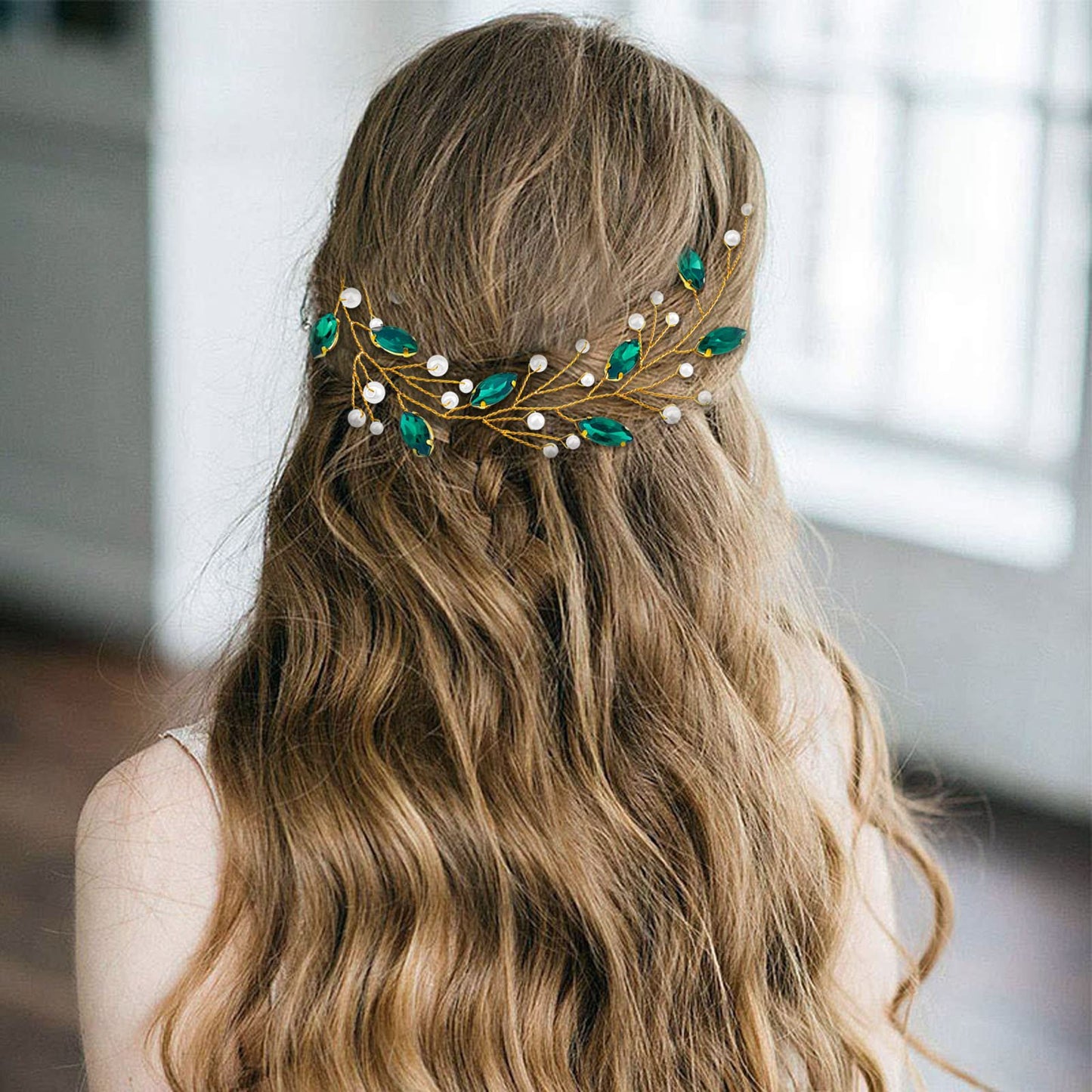 Aswewamt Green Pearl Crystal Bride Headband with Green Leaf Headpiece, Rhinestone Gold Jewelry Hair Vine for Women