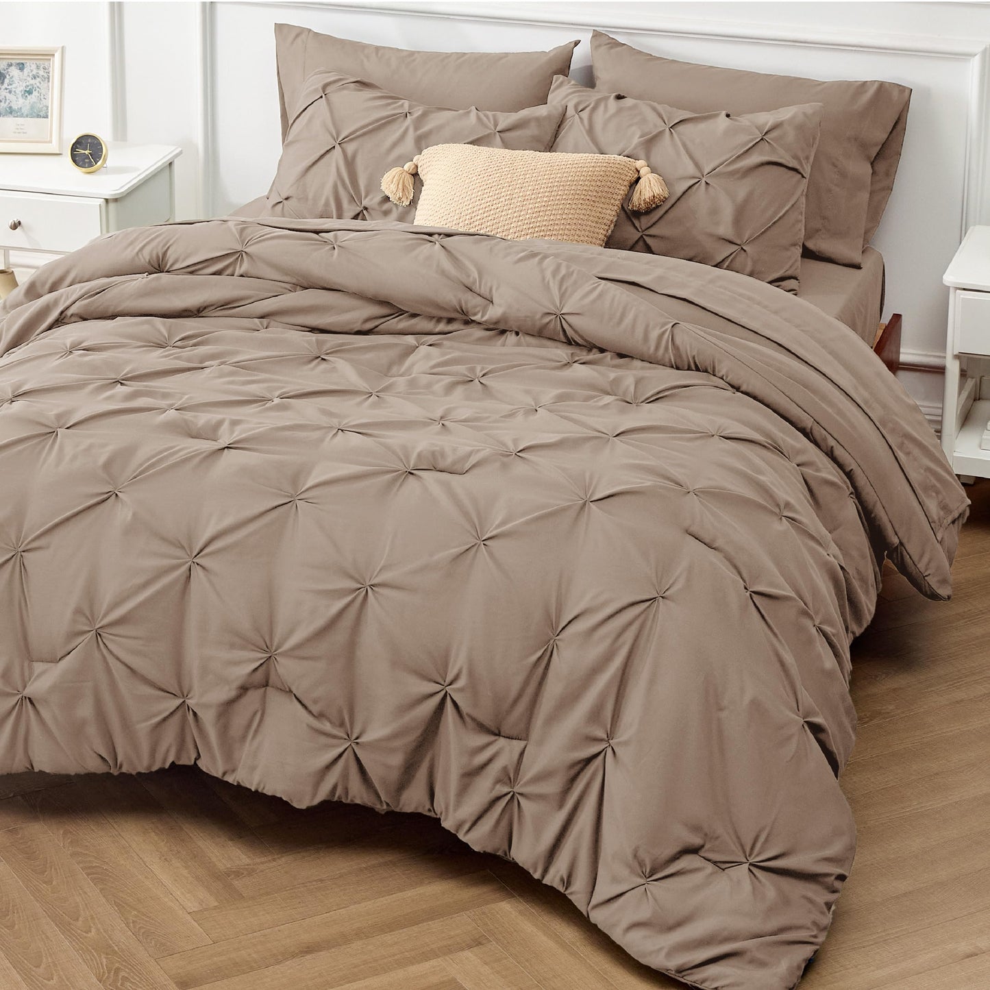 Bedsure Twin Comforter Set with Sheets - 5 Pieces Twin Bedding Sets, Pinch Pleat Khaki Twin Bed in a Bag with Comforter, Sheets, Pillowcase & Sham, Kids Bedding Set