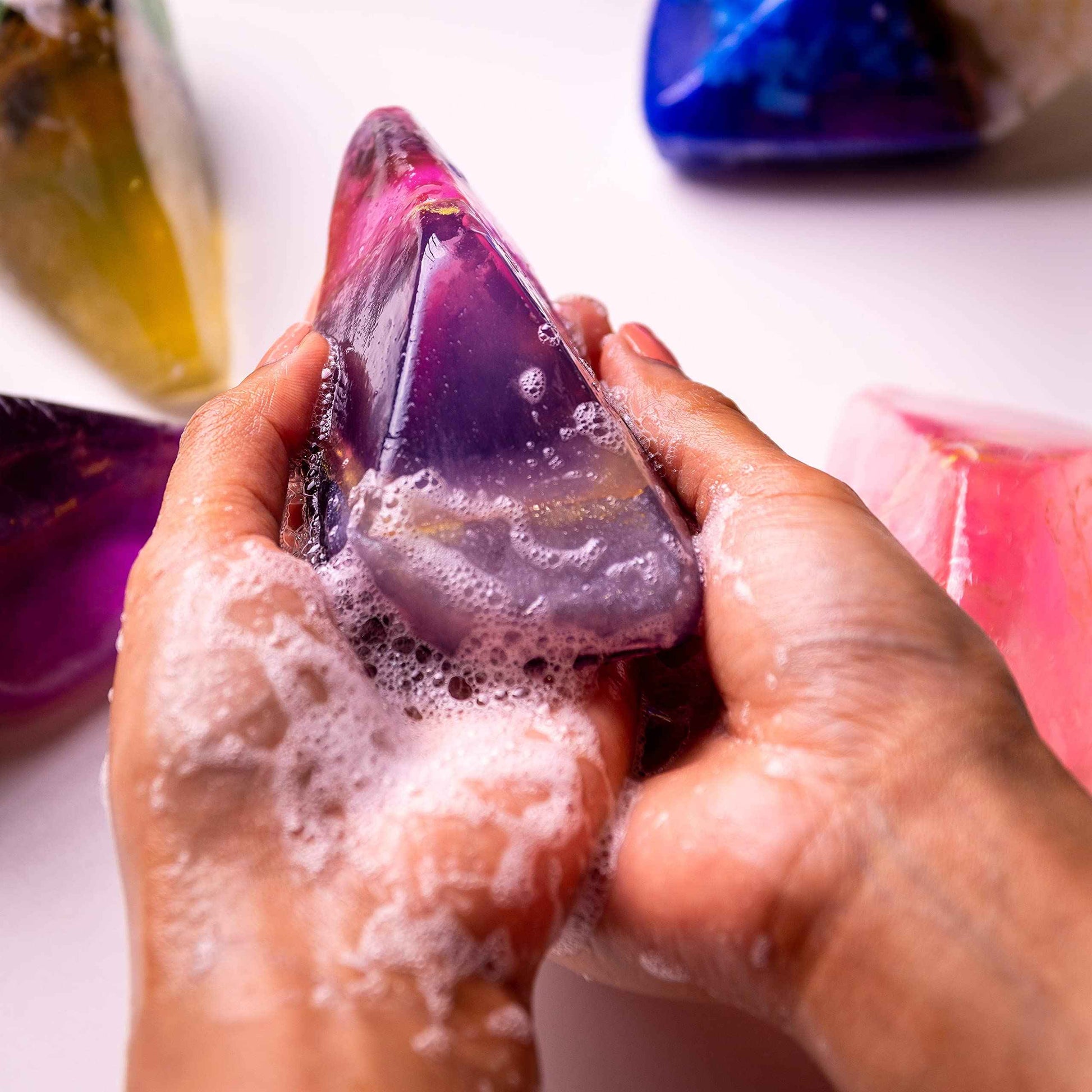 Earth & Home Rock Soap- Soap Rocks set of 2- Mothers day Gift- Decorative Scented Gemstone Soaps with Real Crystals inside- with Natural Ingredients & Essential Oil- Moisturizing