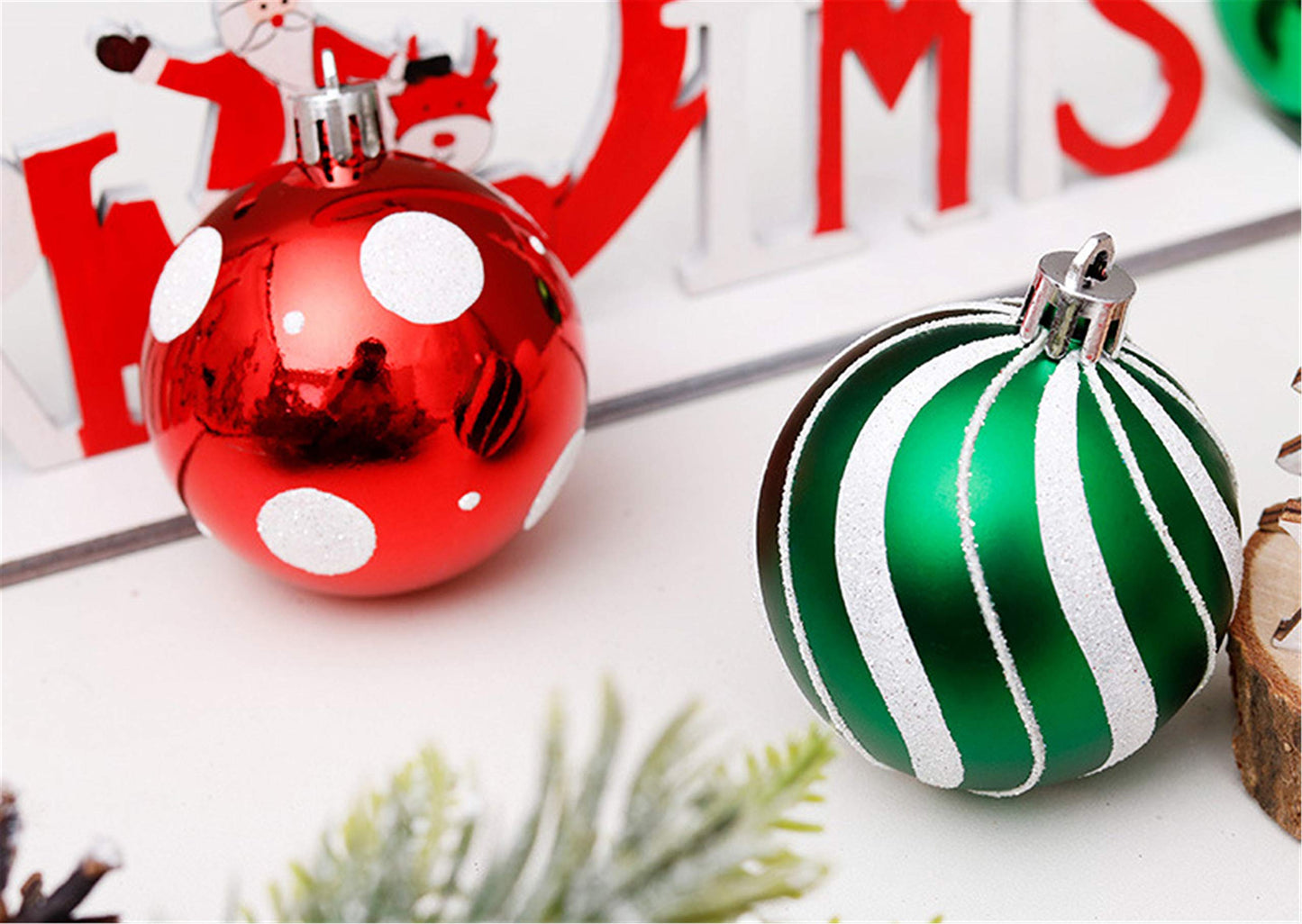 30PCS Christmas Balls Ornaments, Shatterproof Holiday Bulbs Festive Wedding Hanging Ornaments Christmas Tree Decoration (Red&Green)