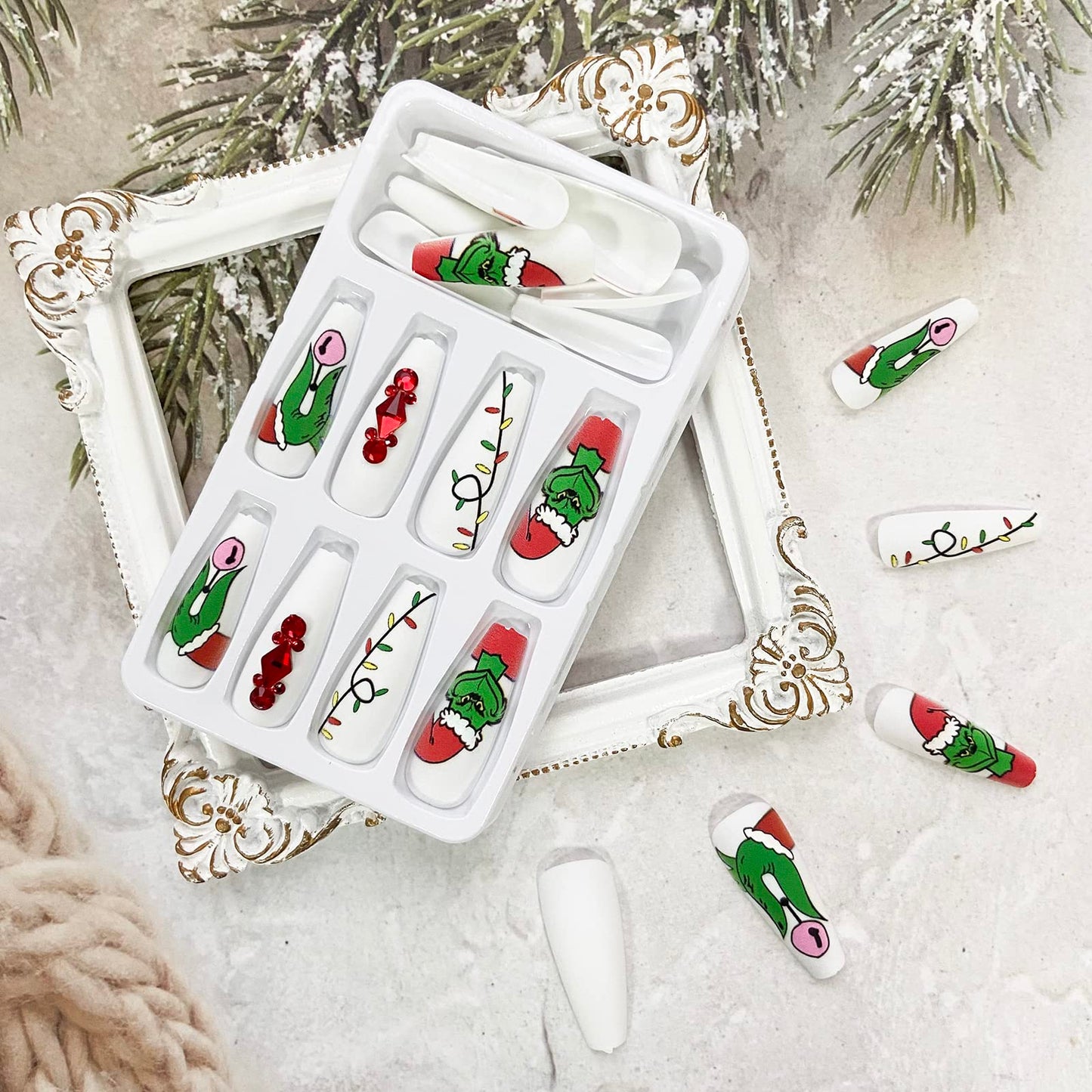 Christmas Press on Nails Coffin Fake Nails with Red Rhinestones Design Full Cover False Nails Matte Artificial Nails Cute Cartoon Pattern String Lights Xmas Stick on Nails for Women and Girls Manicure