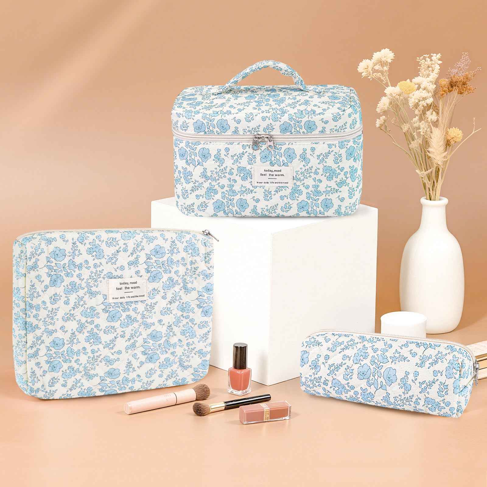 Givurao 3Pcs Cotton Quilted Makeup Bag for Women Girls, Large Floral Cosmetic Bag Set Cute Makeup Brushes Aesthetic Accessories Storage Bag Travel Toiletry Bag Organizer, Little Flower Blue