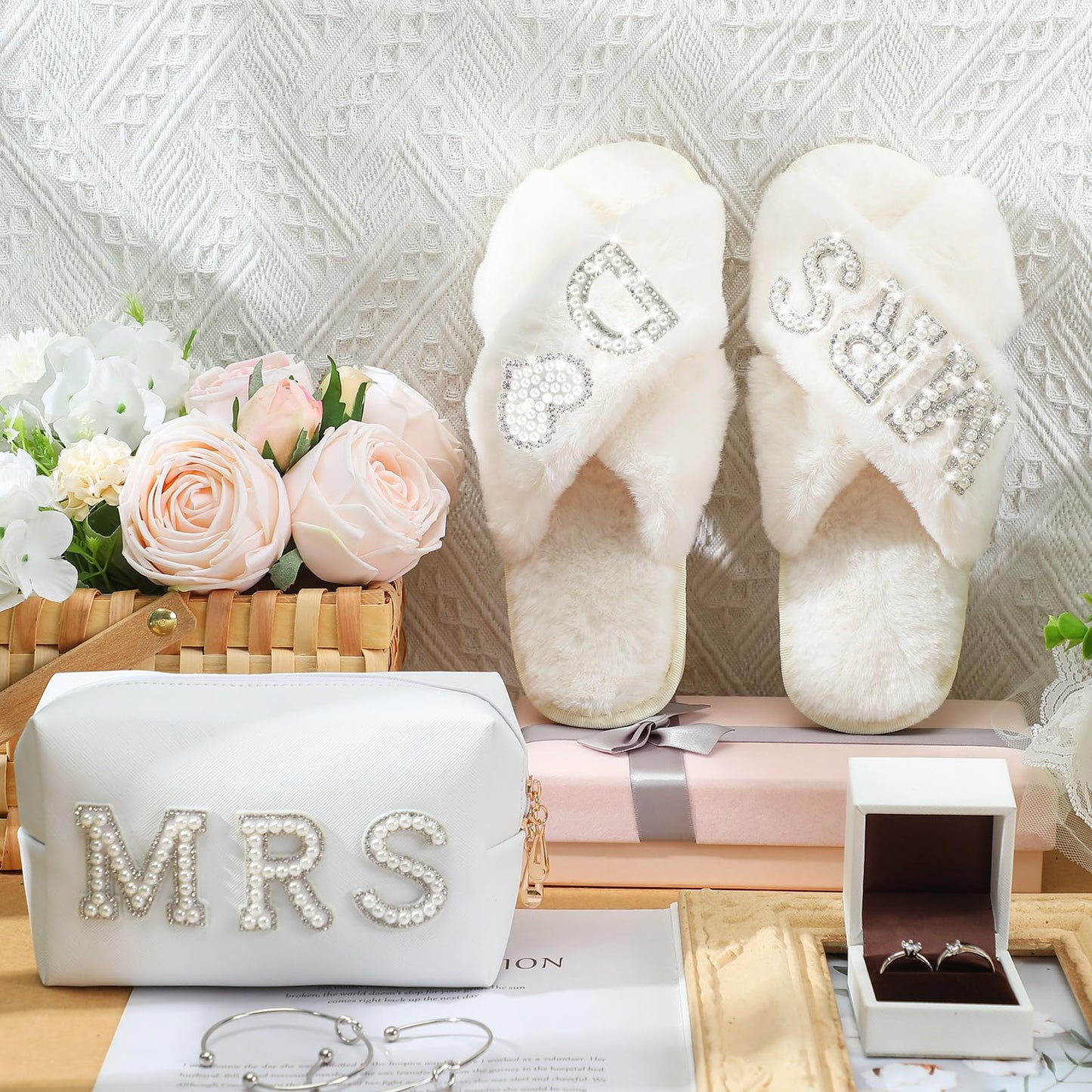 Xtinmee Personalized Initial Wedding Bride Slippers MRS Pearl Letter Makeup Bag Bridal Shower Gifts for Wedding Day (D)