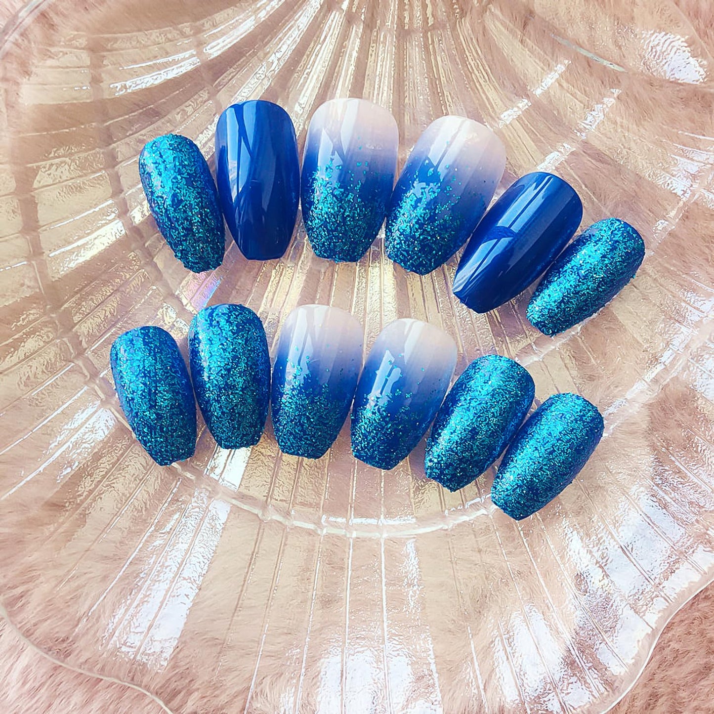 Sokfone Press on Nails Medium Coffin False Nails Blue Glitter Fake Nails Gradient with Design Stick Glue on Nails Full Cover Reusable Nail Decorations for Women 24Pcs