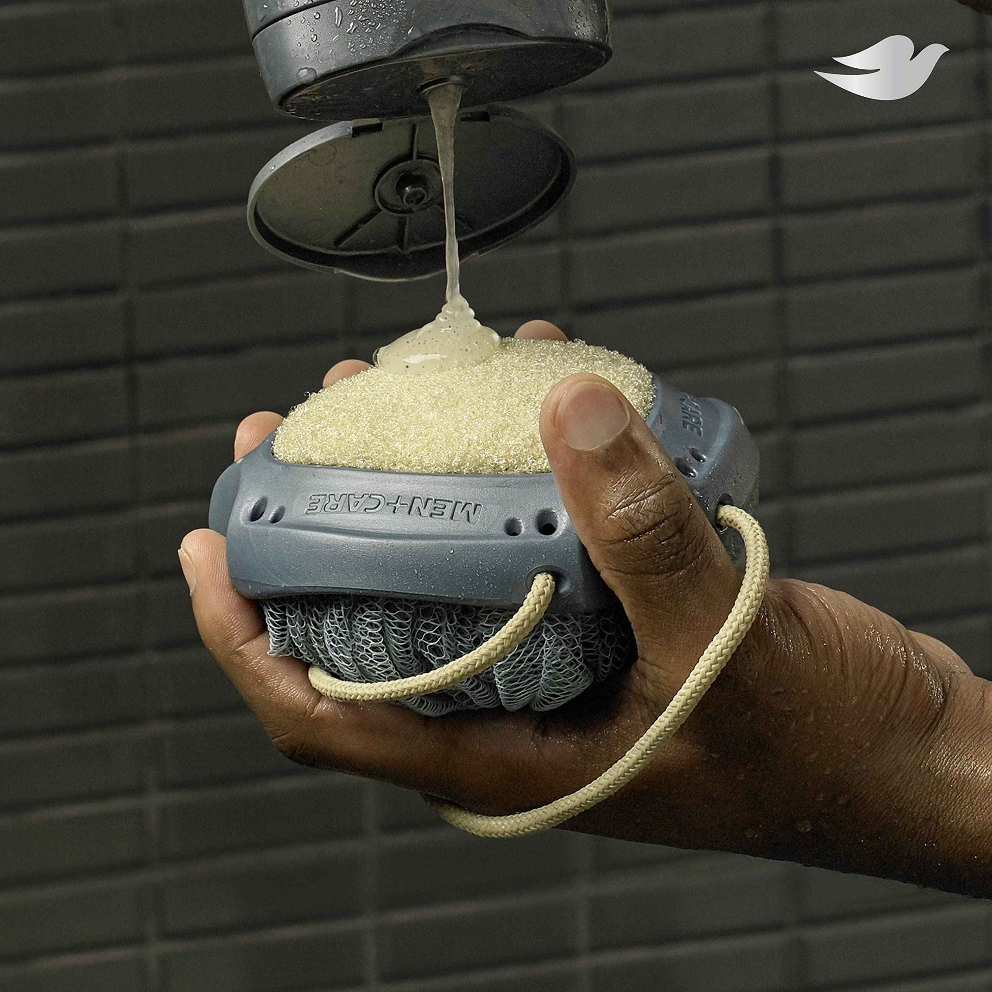 DOVE MEN + CARE Shower Tool 4 Count For Stronger, Healthy-Feeling Skin Active Clean Scrubs and Exfoliates for a Deeper Clean With Body Wash