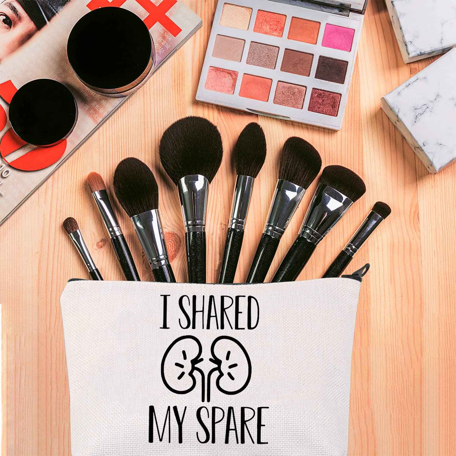 G2TUP Kidney Donor Gift I Shared My Spare Makeup Bag Kidney Transplant Cosmetic Bag Organ Donation Awareness Gift Kidney Giver Zipper Travel Bag (I Shared My Spare White Bag 1.0)