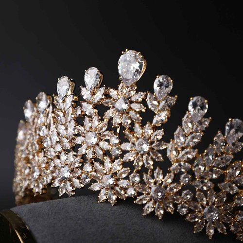 Princess Bridal Tiara CZ Prom Pageant Homecoming Quinceanera Sweet 16 Birthday Crown Crystal Headpieces for Women Hair Accessories Silver