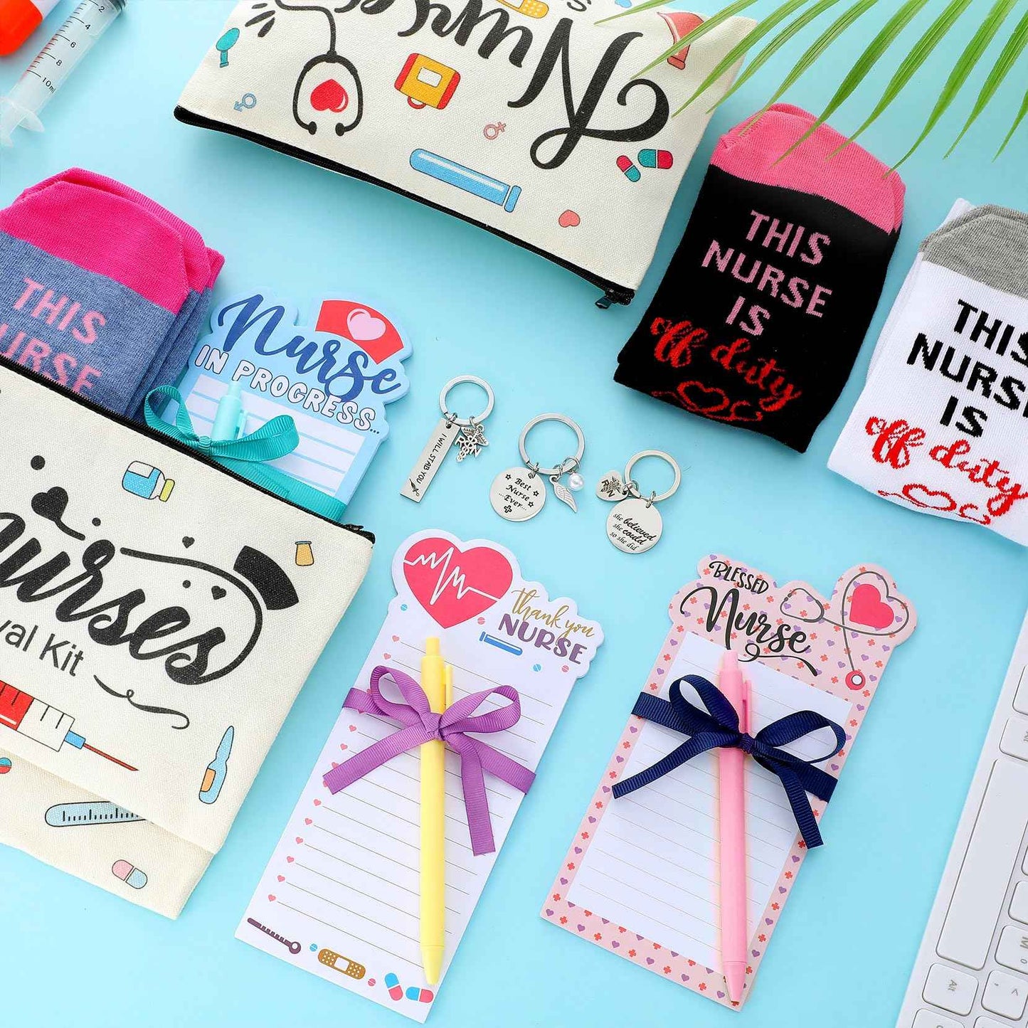 Jiuguva 36 Pcs Christmas Nurse Appreciation Gifts in Bulk 2025 Christmas Nurse Gifts Survival Kit Include Socks Makeup Cosmetic Bags Keychains Notepad for Medical Doctor Assistants Graduation Coworker