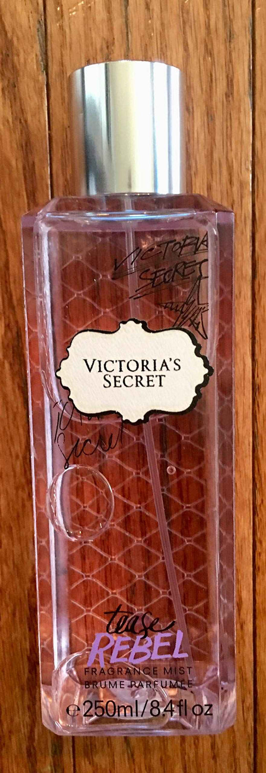Victoria's Secret Tease Rebel Fragrance Mist 8.4 oz