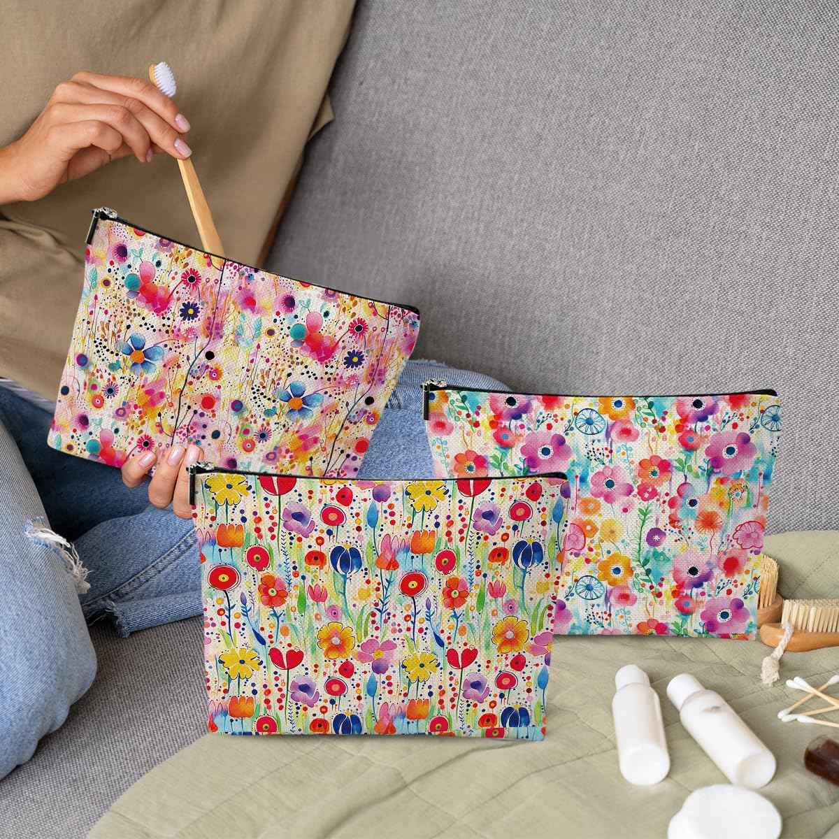 Chenyoumaoyi Cosmetic Bags for Women, Makeup Bag, Cute Flower Travel Toiletry Bag, Foral Makeup Bags Set, Nurse Mothers Day Birthday Graduation Friendship Gifts for Women Girls Mom Bestie Grandma