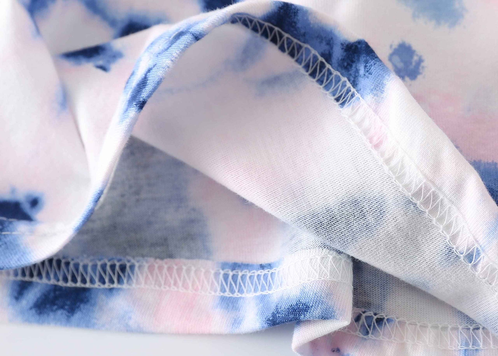 PNAEONG Women Pajama Set Sleepwear Tops with Capri Pants Casual and Fun Prints Pajama Sets Pink Blue 2XL