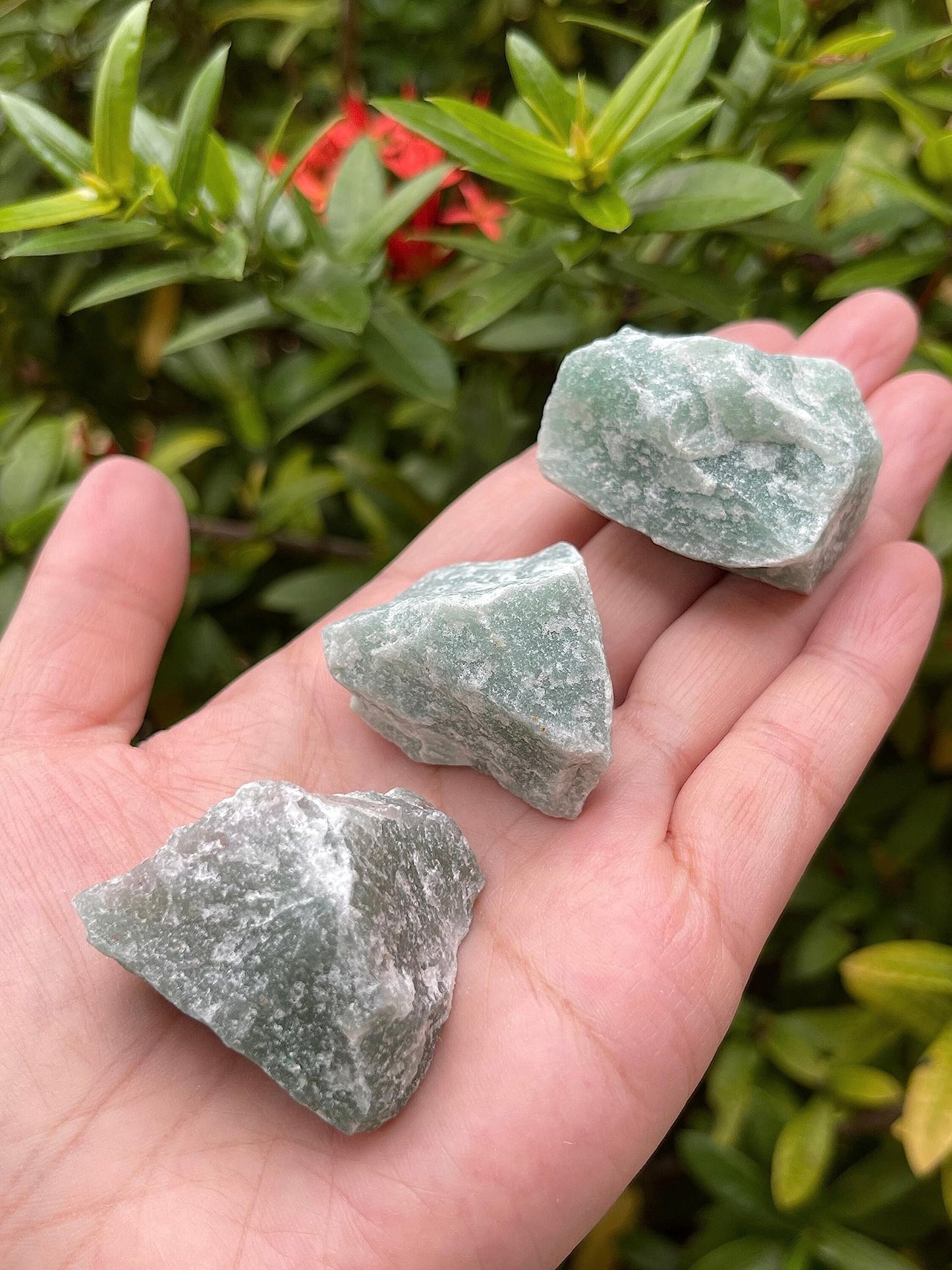 GAF TREASURES Wholesale Raw Green Aventurine Crystals, Natural Green Aventurine Stone, Rough Green Aventurine Crystals, Healing Crystals (Green Aventurine, 0.25 Pound)