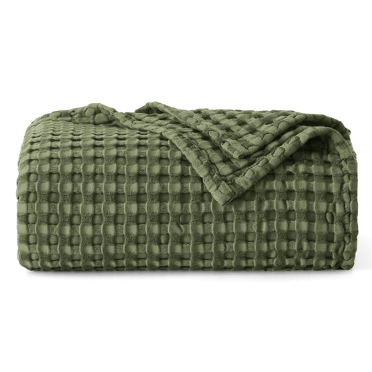 Bedsure Cooling Cotton Waffle Weave Throw Blanket - Lightweight Breathable Blanket of Rayon Derived from Bamboo for Hot Sleepers, Luxury Throws for Bed, Couch and Sofa, Green, 50x70 Inches