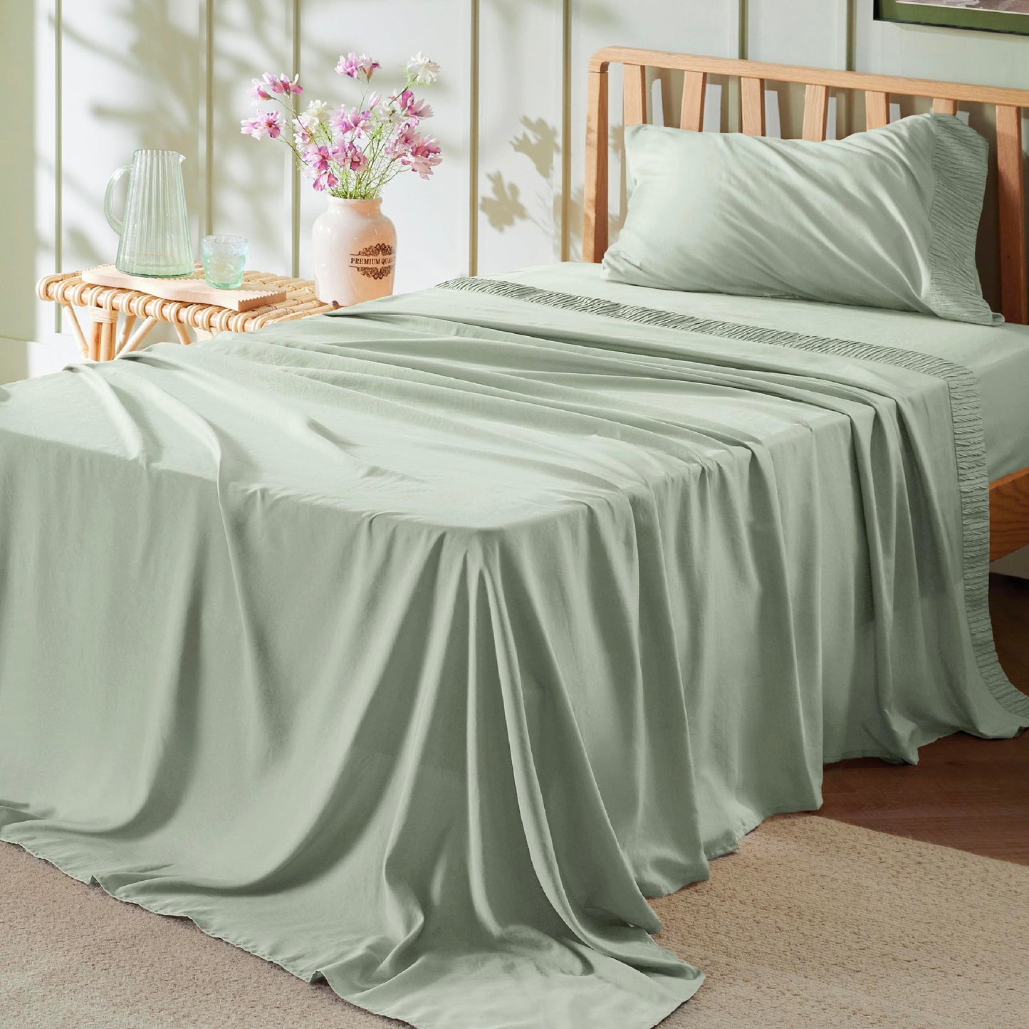 Bedsure Twin Sheets Set - Soft Twin Bed Sheets, 3 Pieces Hotel Luxury Sage Green Sheets Twin, Easy Care Polyester Microfiber Cooling Bed Sheet Set