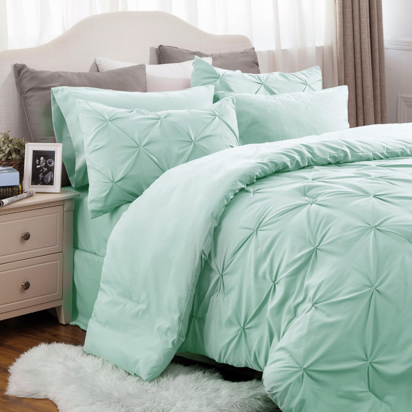 Bedsure Twin Comforter Set with Sheets - 5 Pieces Twin Bedding Sets, Pinch Pleat Mint Green Twin Bed in a Bag with Comforter, Sheets, Pillowcase & Sham