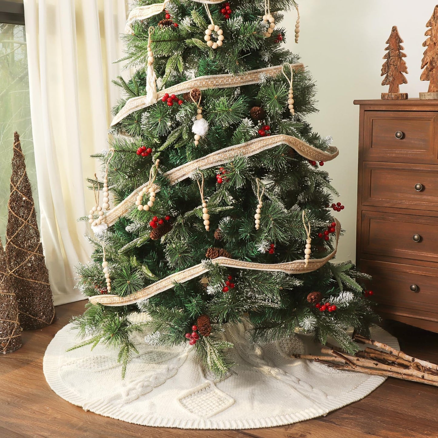 LimBridge Knitted Christmas Tree Skirt: 48 Inches Cream White Tree Skirt, Diamond Braided Cable Knit Thick Rustic Christmas Tree Decorations, Christmas Decor Xmas Holiday Home Party Decorations