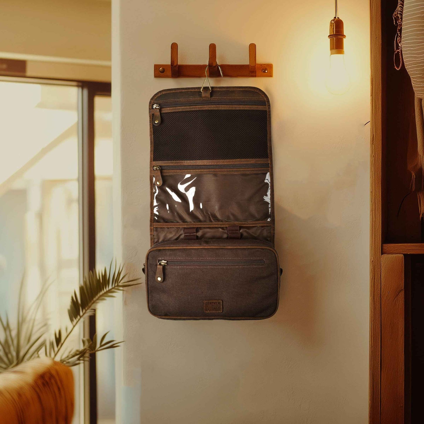 LEATHER VILLAGE Hanging Leather Toiletry Bag for Men – Handcrafted Vintage Premium Travel Dopp Kit with Waterproof Lining, Shaving Organizer and Shower Bathroom Essentials Case - Brown