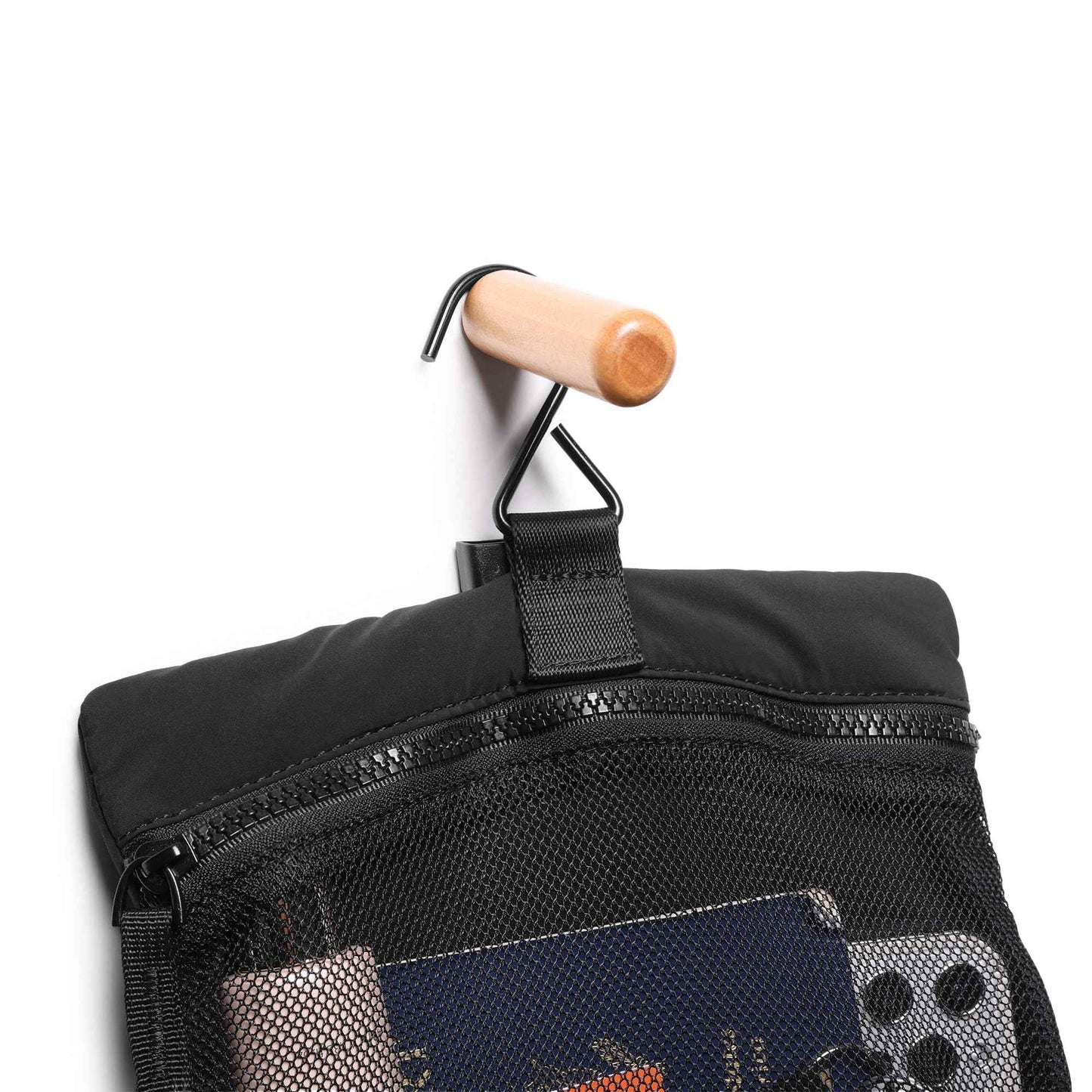 ODODOS Hanging Travel Toiletry Bag, Cosmetic Makeup Organizer with Removable Strap Padding Storage Wash Bag