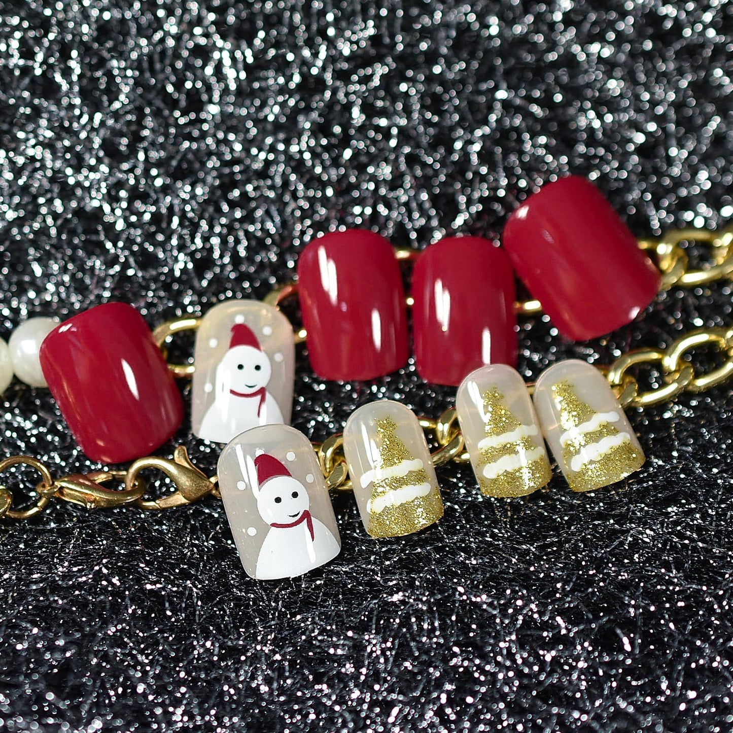 Pre-design Christmas Press On Nails with Snowman Golden Glitter Tree Short Squoval Red Nail Art Tips Salon Reusable Acrylic Manicure Glossy Stick On Nails Gifts for Women Girls